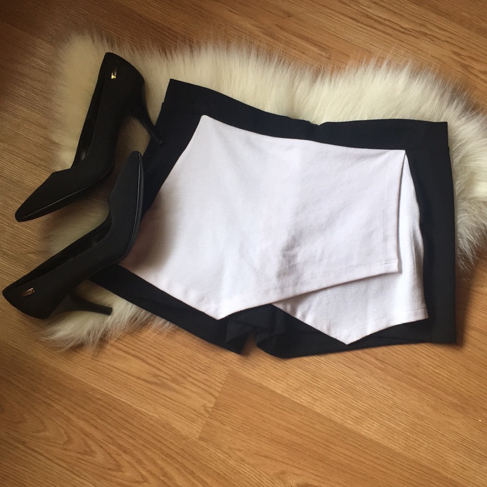 Jessica Simpson Skort